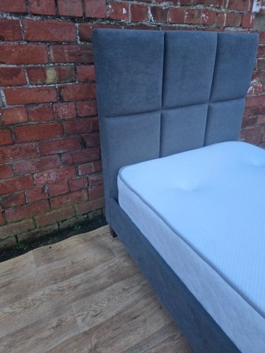 headboard