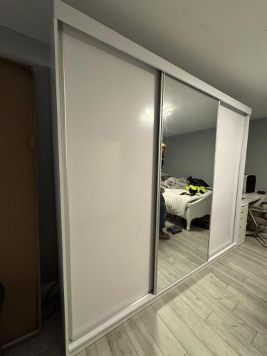 luxxe white 1