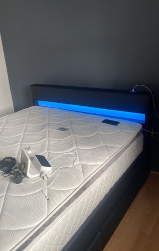 Asteroid Leather King Size Bed